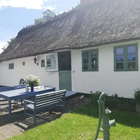Eventyrligt Bondehus Stege